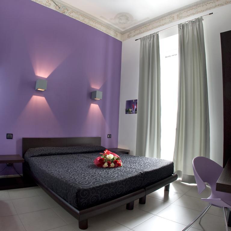 Crossing Roma 1 Hotel Bagian luar foto
