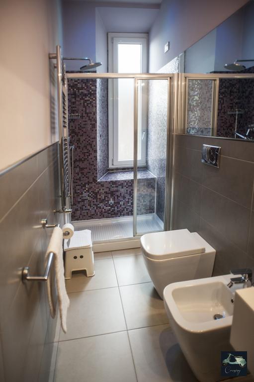 Crossing Roma 1 Hotel Bagian luar foto