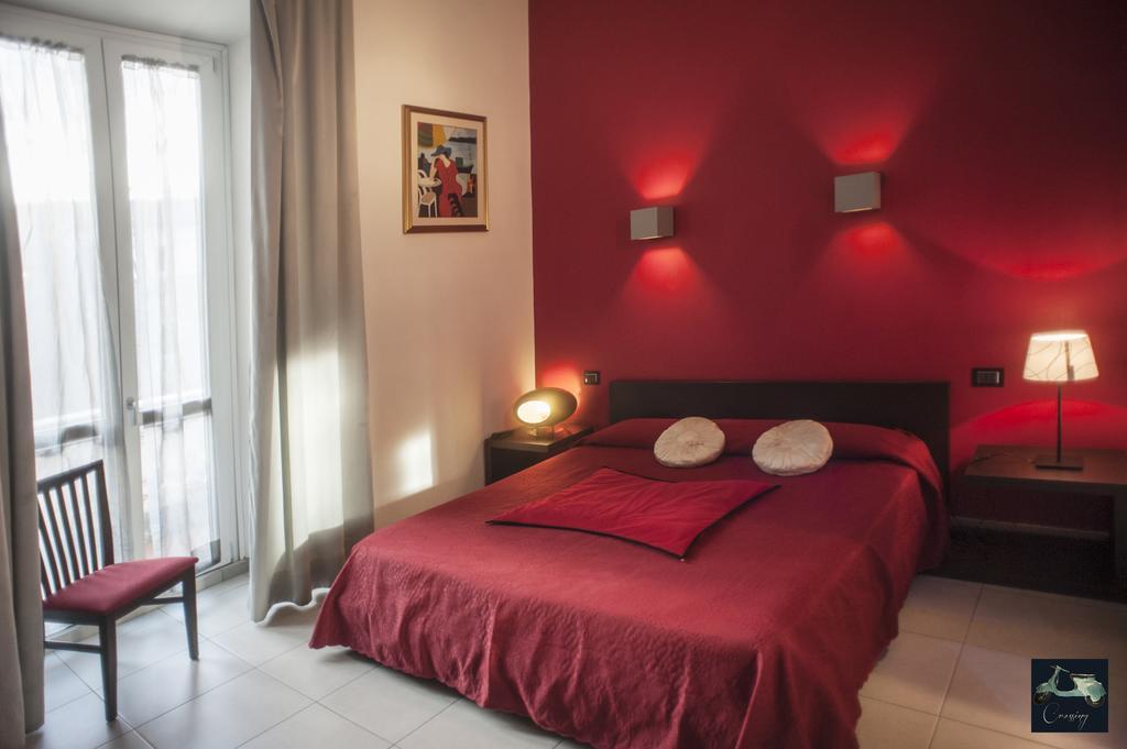 Crossing Roma 1 Hotel Bagian luar foto
