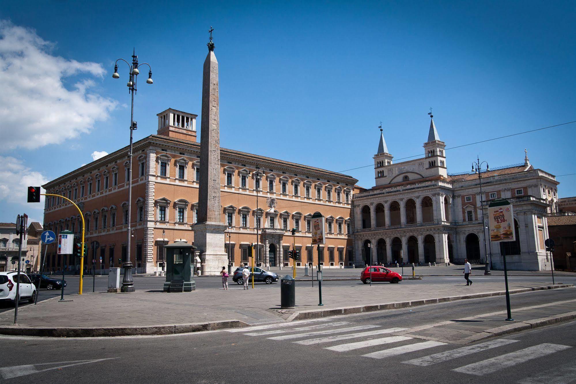 Crossing Roma 1 Hotel Bagian luar foto