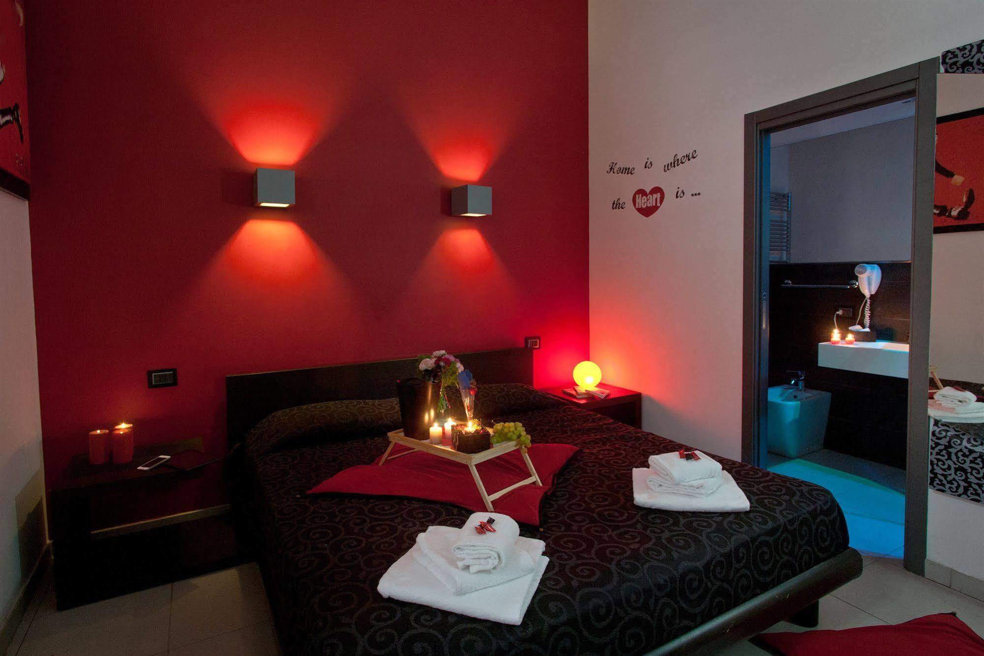 Crossing Roma 1 Hotel Bagian luar foto